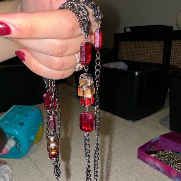 Large Jewelry Set - Picture 11 of 11